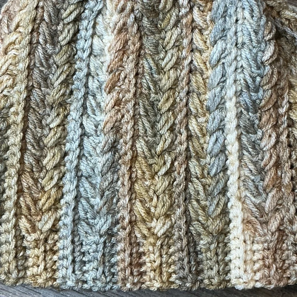 Handcrafted Crochet Multicolor Winter Hat Snowy Wheat Stitch Beanie with Pom Pom
